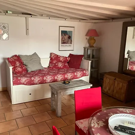 Mezzanine Au Centre Tous Pres Du Port Apartment Antibes